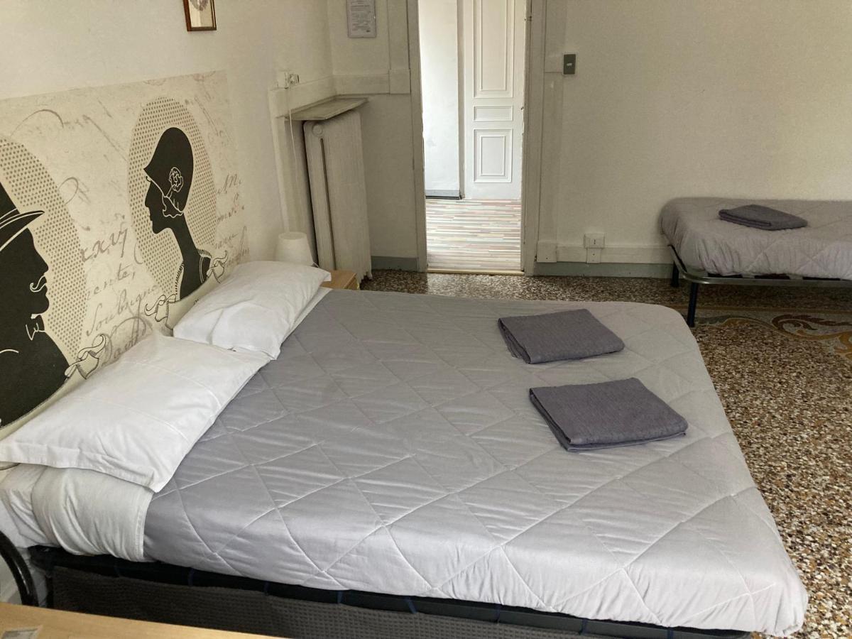 Guest House Roma เจนัว ภายนอก รูปภาพ