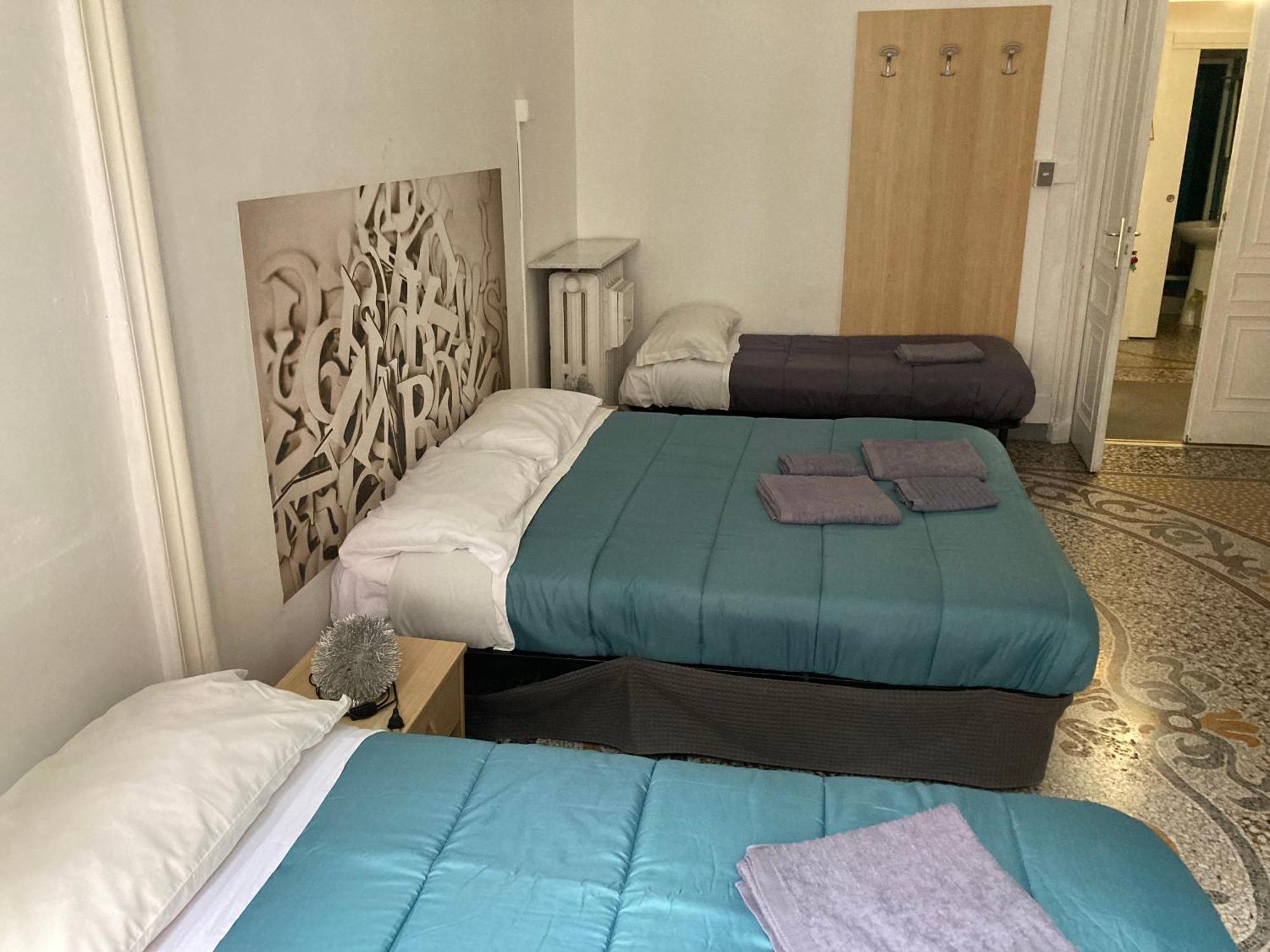 Guest House Roma เจนัว ภายนอก รูปภาพ